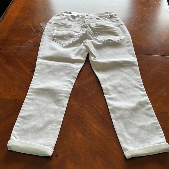 Almost Famous Size 3 White Stretch Denim High Waist Jeans Cropped Ankle Y2K - Picture 5 of 14